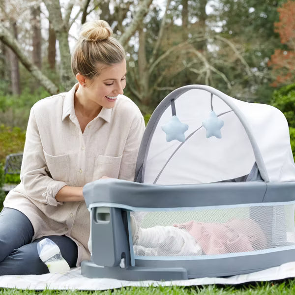Graco Pack ’n Play Travel Dome Playard Masion Fashion (Open Box)