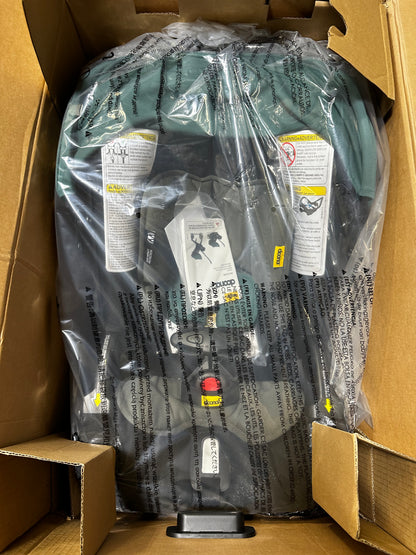 Doona Infant Car Seat & Latch Base - Rear Facing, Car Seat to Stroller in Seconds - US Version, Racing Green